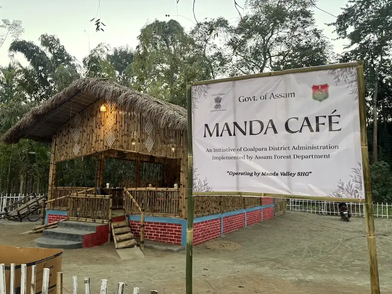 Manda Café women-led kitchen